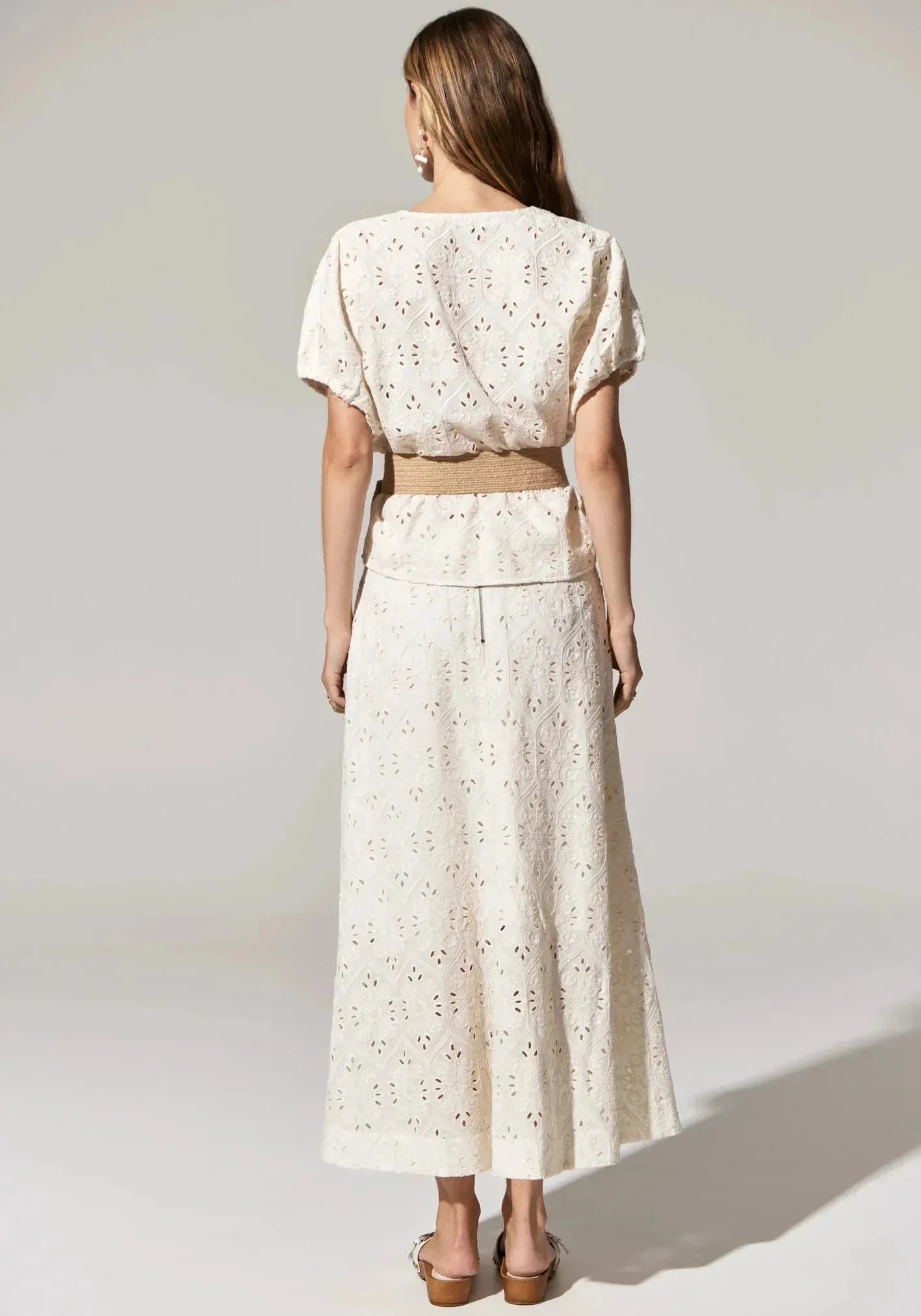 POL Junia Lace Top in Pebble