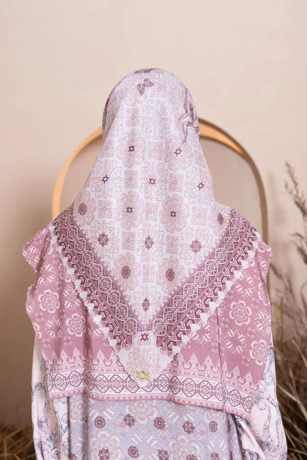 Pre Order - Medinela Scarf Pink Scallop
