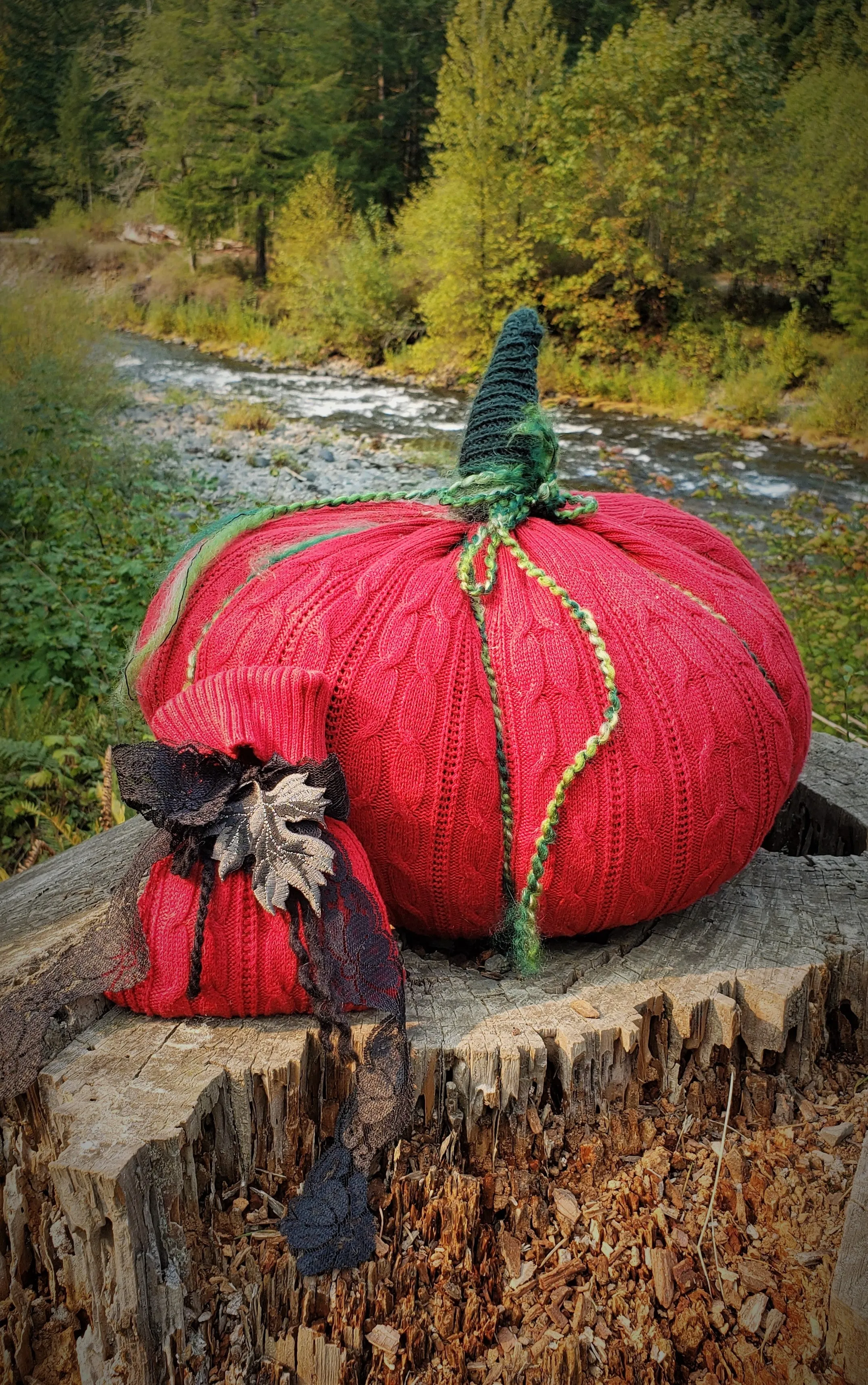 "Winter Witch" Scented Sachet In Red and Black