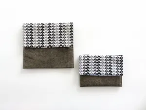 Refugee Made - Gray Vines