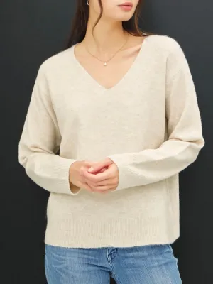 Relaxed V-Neck Sweater - Oatmeal