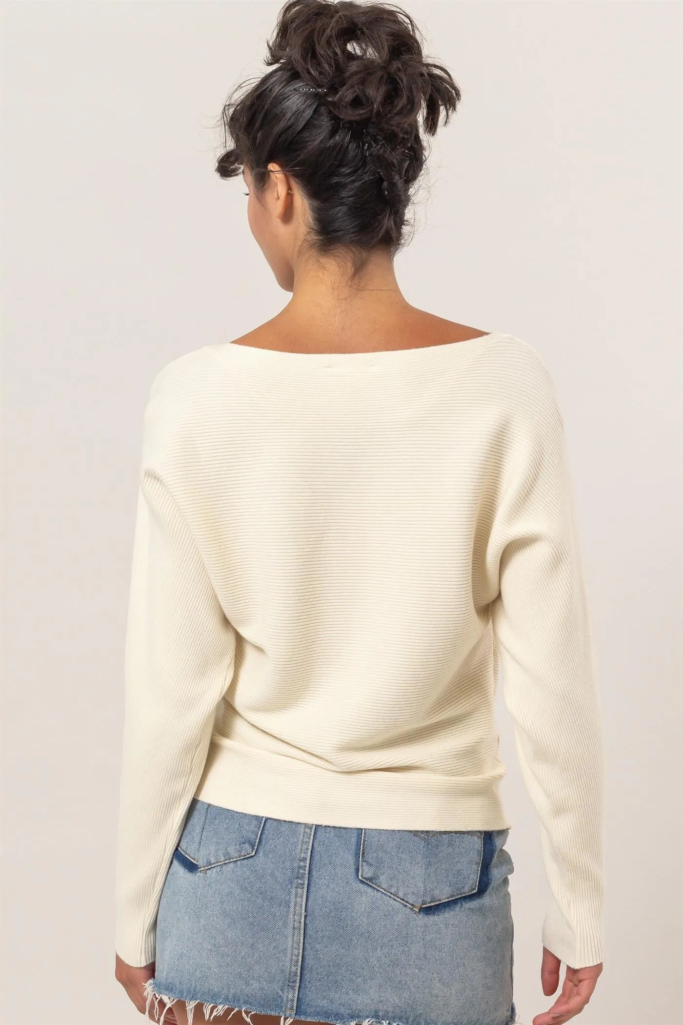 RIBBED BOATNECK KNIT TOP