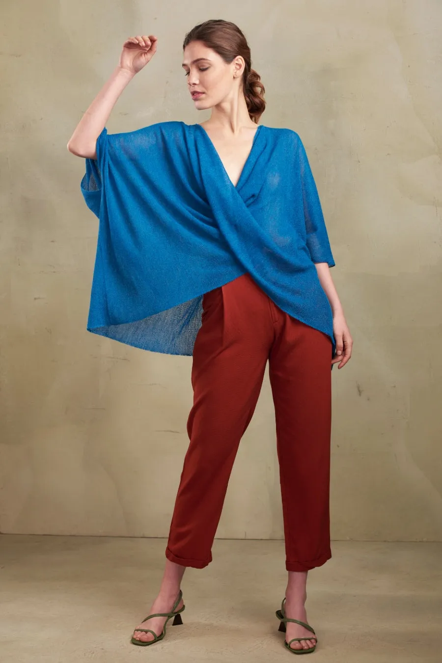 Romanov Poncho Baby Alpaca Color Atenas
