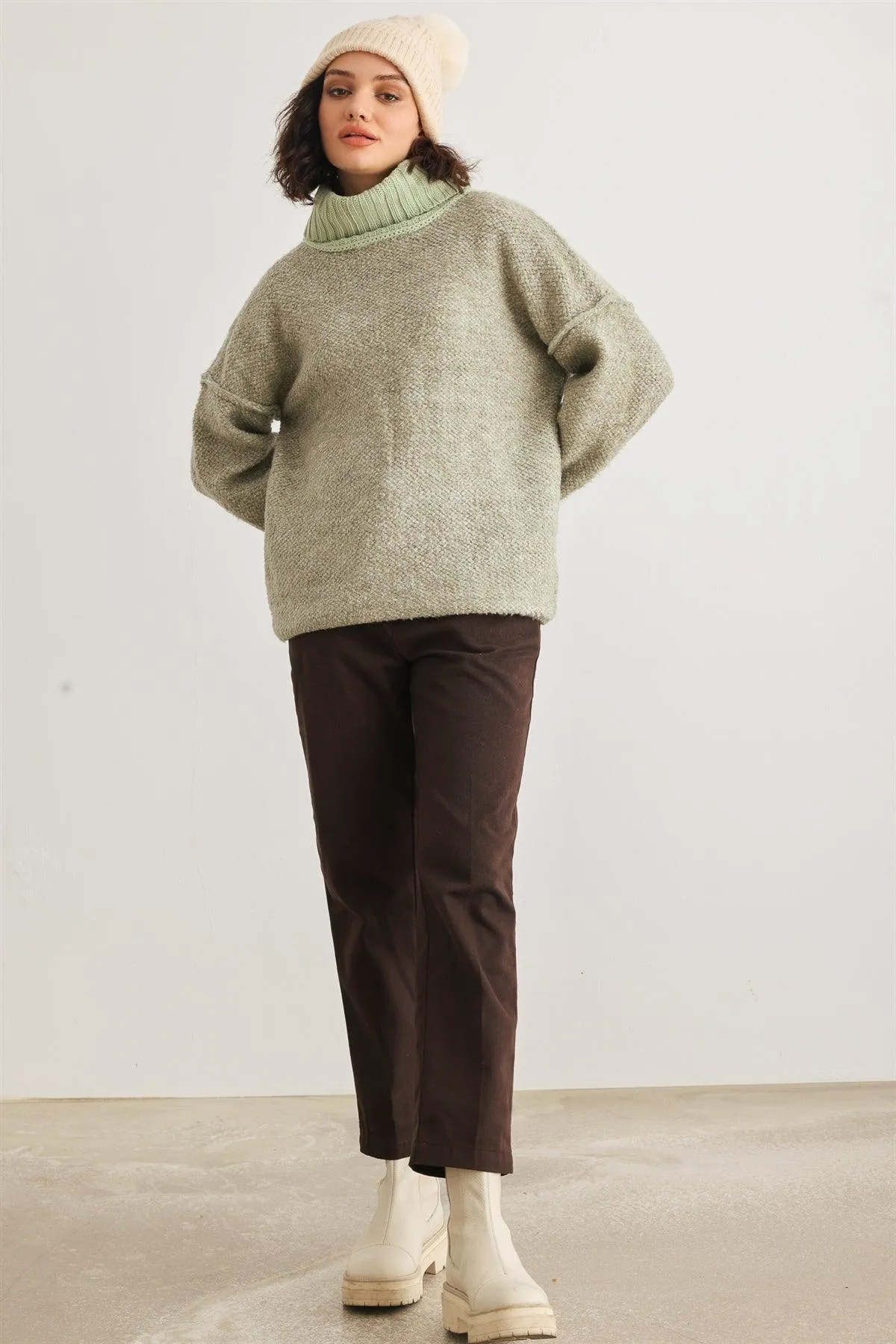 Sage Knit Turtle Neck Long Sleeve Sweater /2-2-2