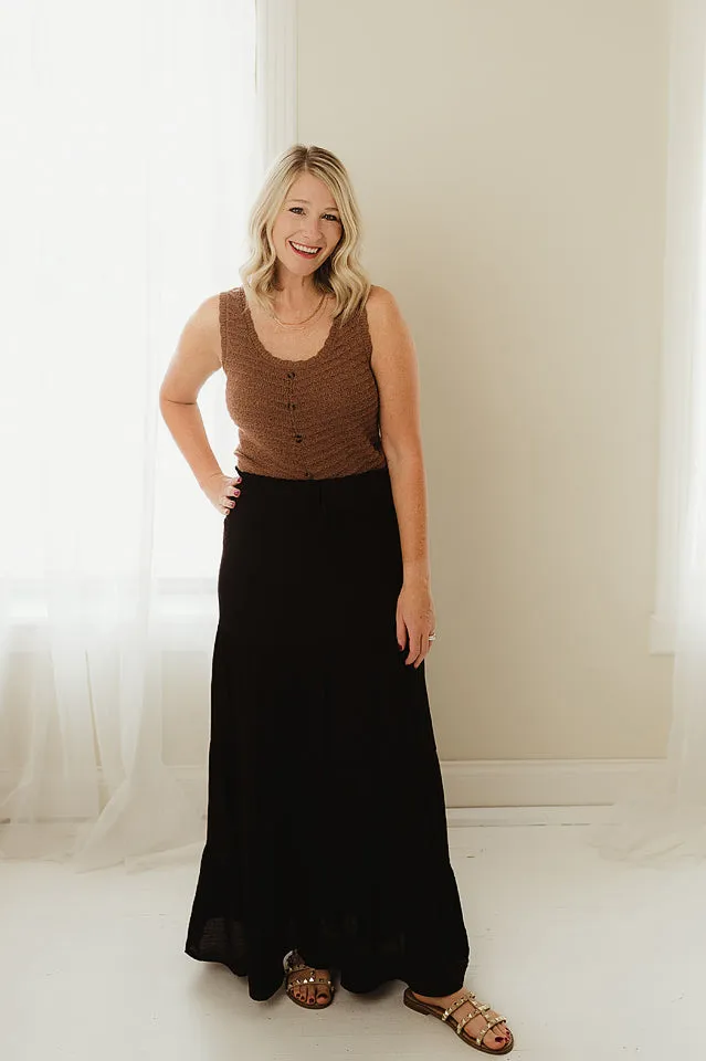Scallop Sleeveless Knit Top