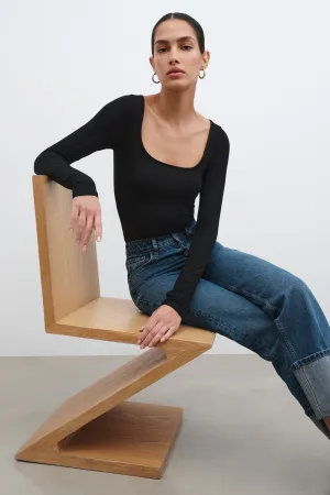 Shelly Top