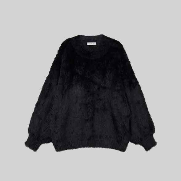 SOFT FEATHER KNIT TOP
