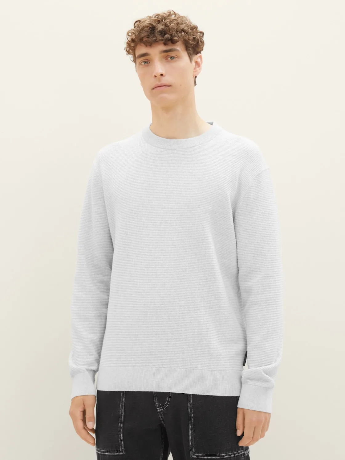 STRUCTURED BASIC KNIT
