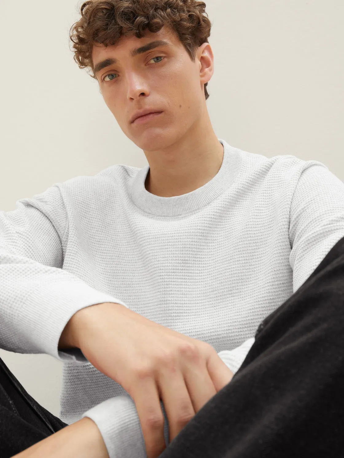 STRUCTURED BASIC KNIT