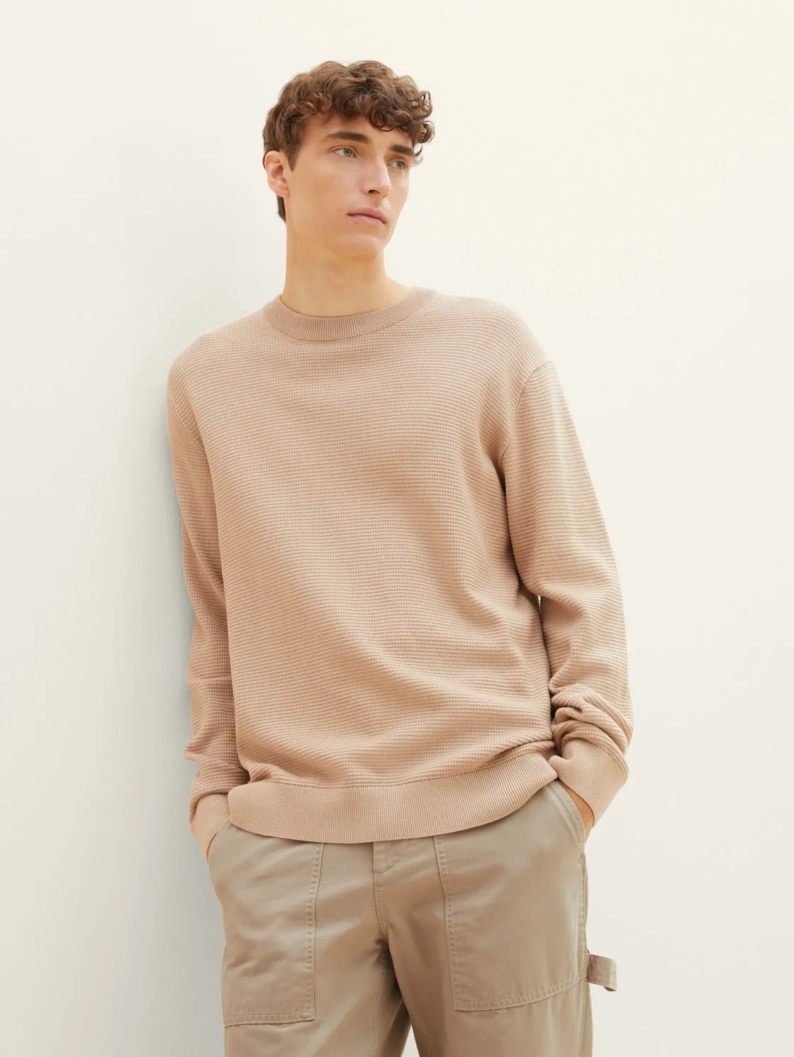 STRUCTURED BASIC KNIT
