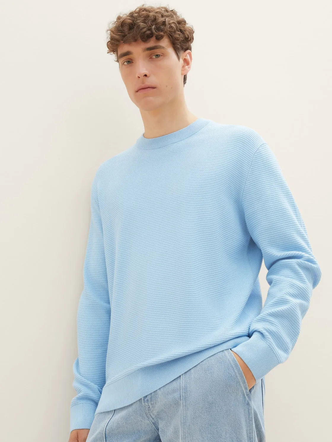 STRUCTURED BASIC KNIT