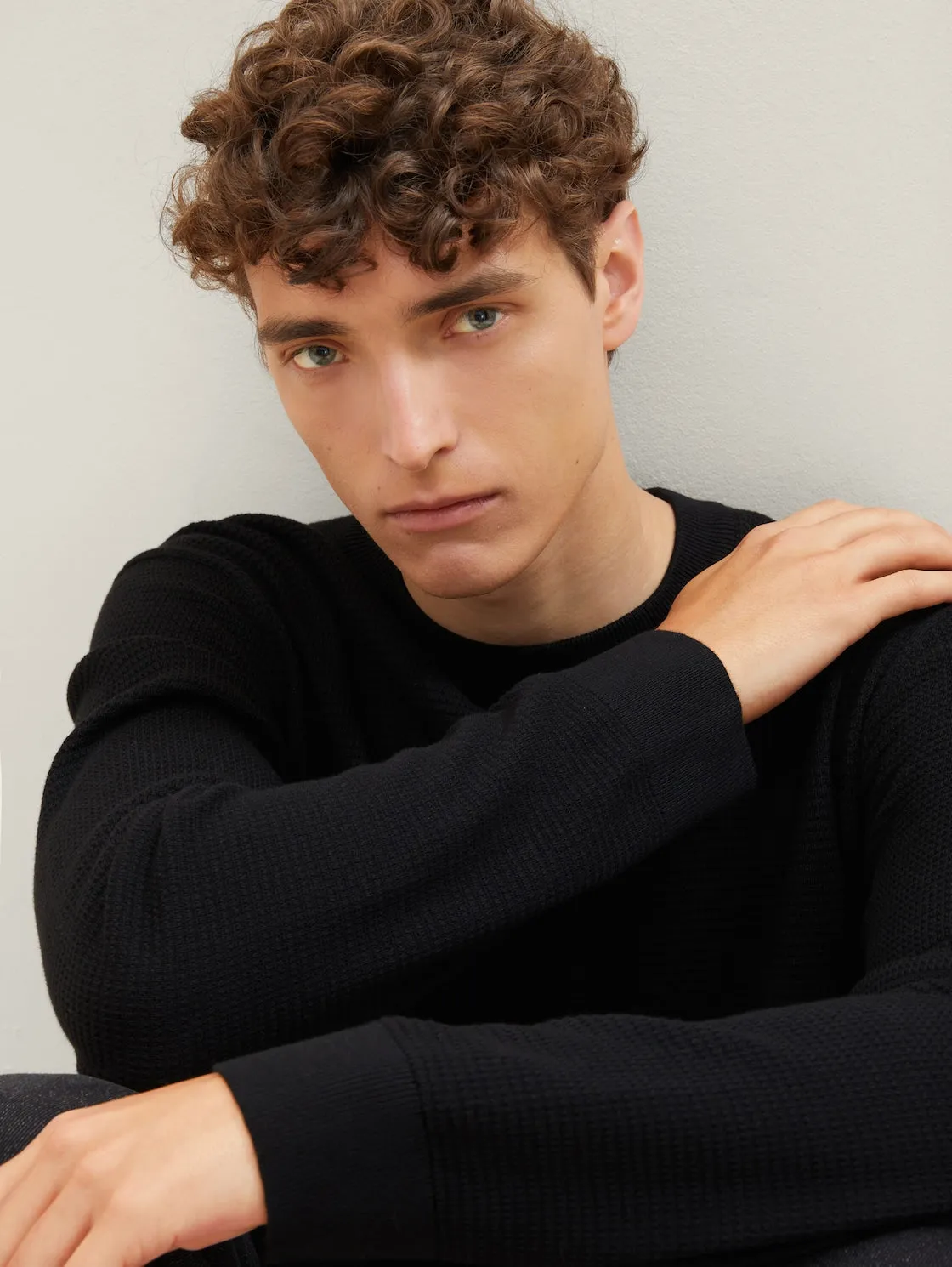 STRUCTURED BASIC KNIT