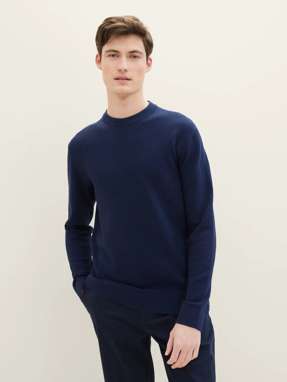 STRUCTURED BASIC KNIT