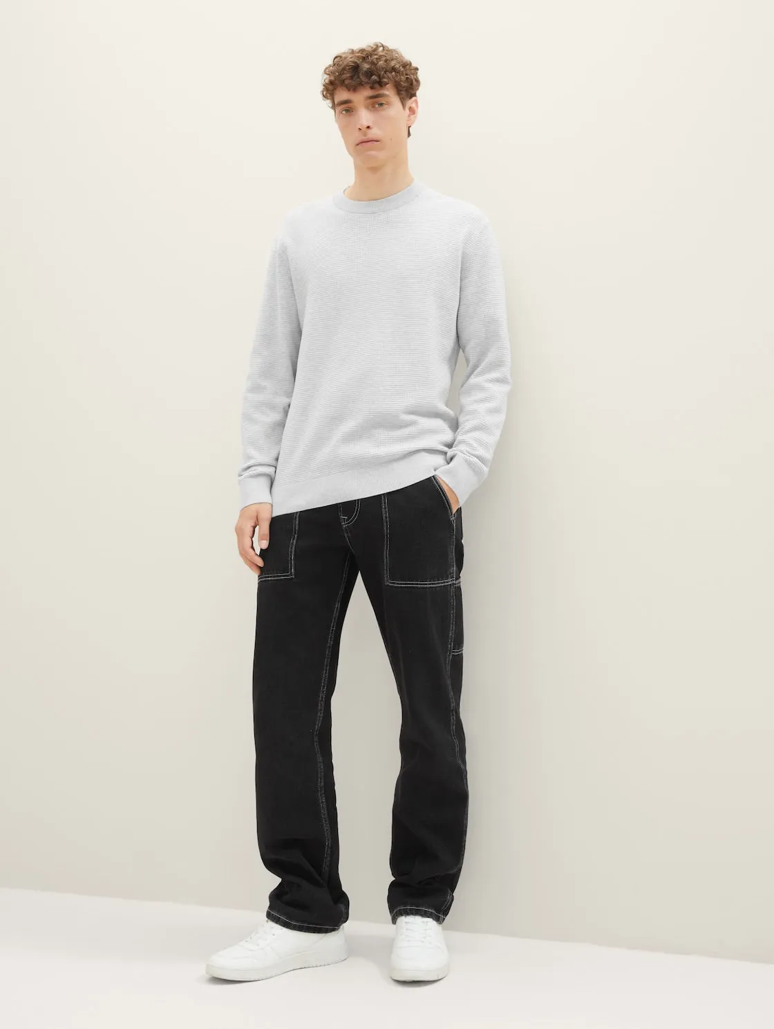 STRUCTURED BASIC KNIT