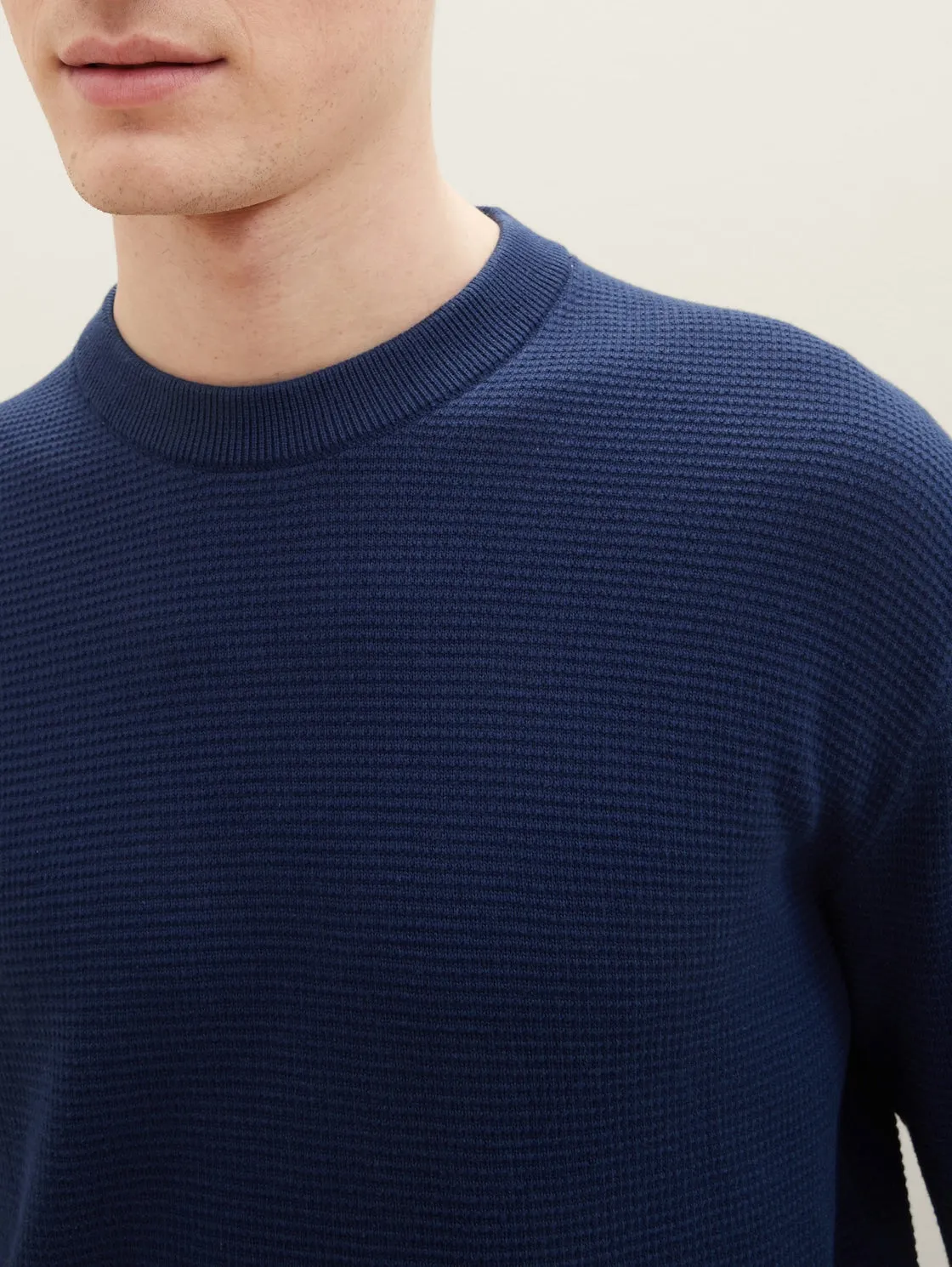 STRUCTURED BASIC KNIT