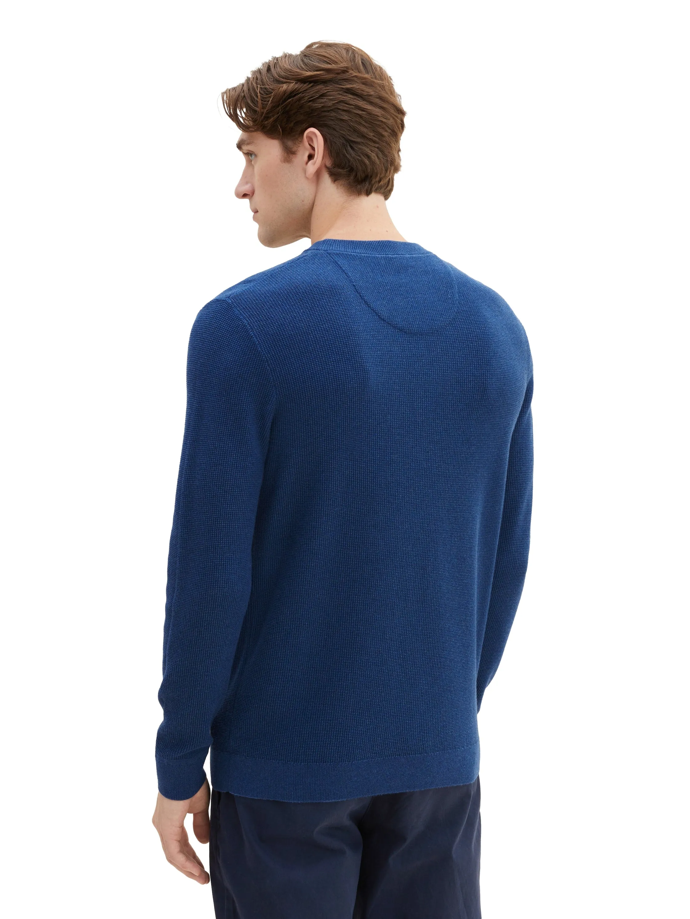 STRUCTURED CREWNECK KNIT