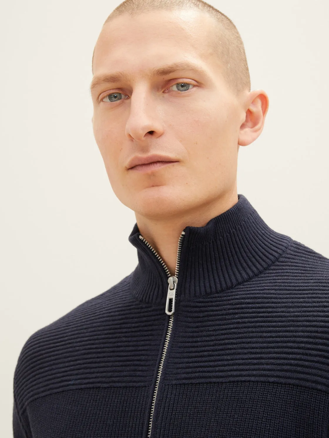 STRUCTURED KNIT TROYER