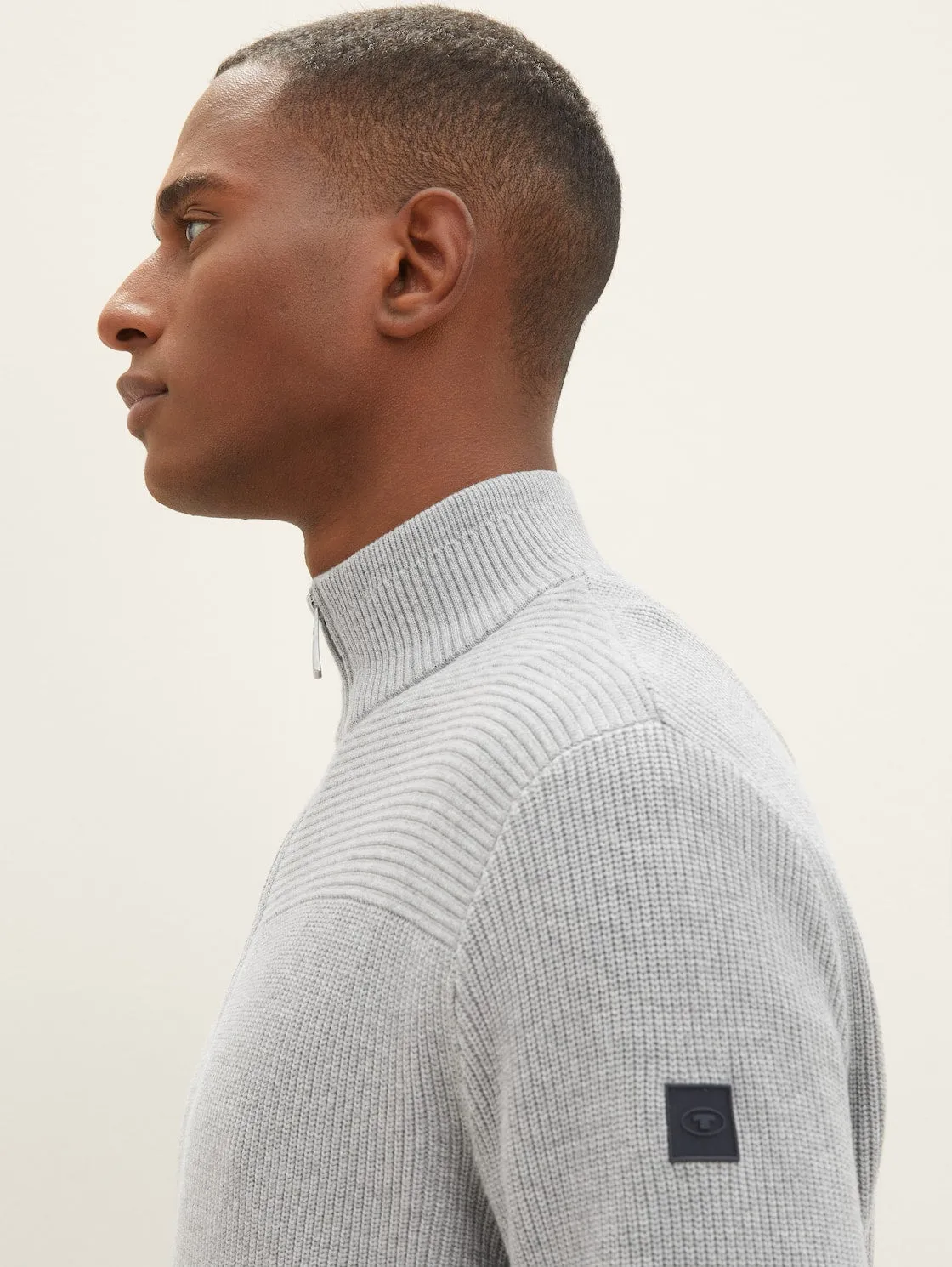 STRUCTURED KNIT TROYER