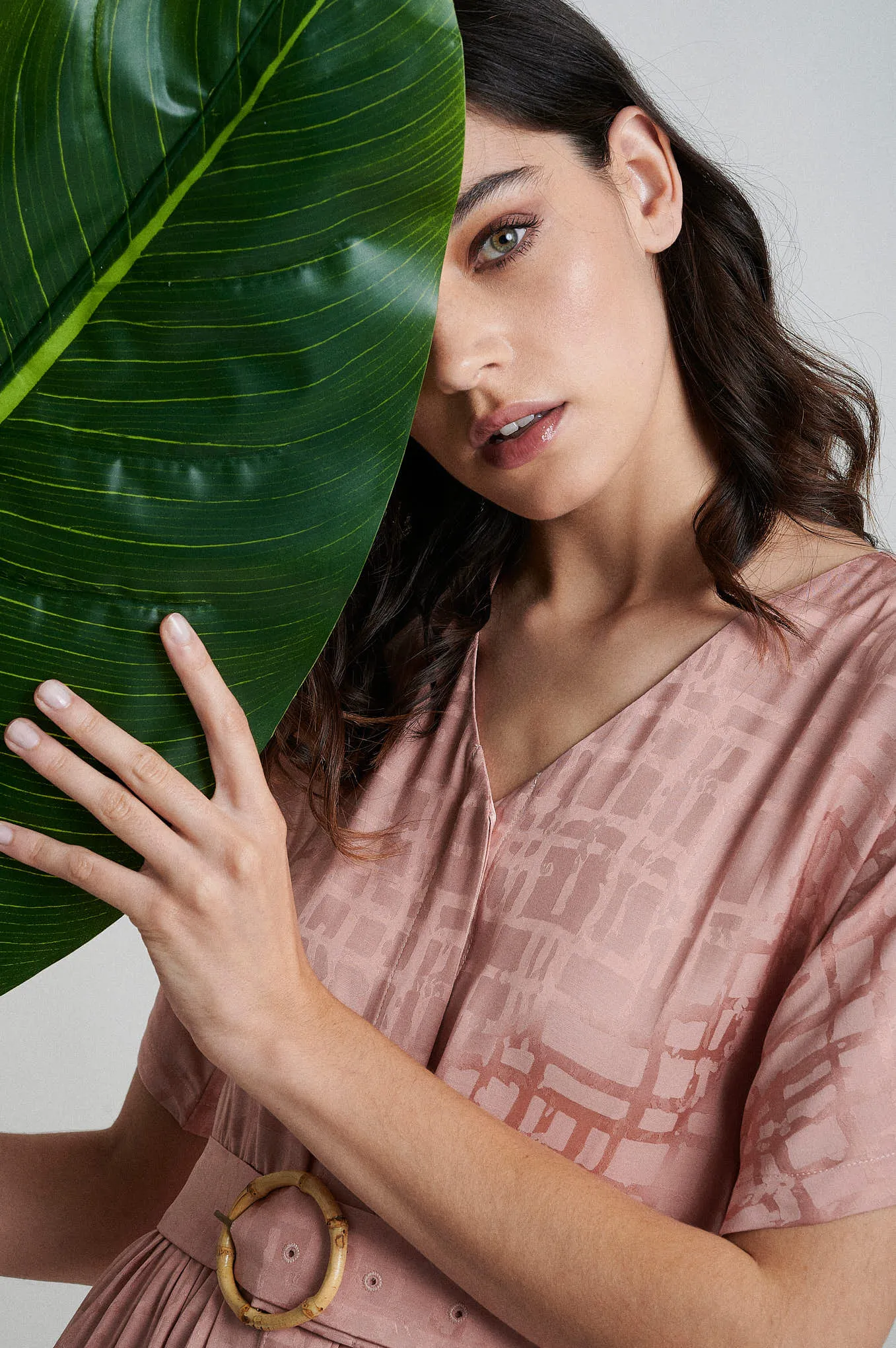 Sustainable fabric blend dress with bamboo buckle belt