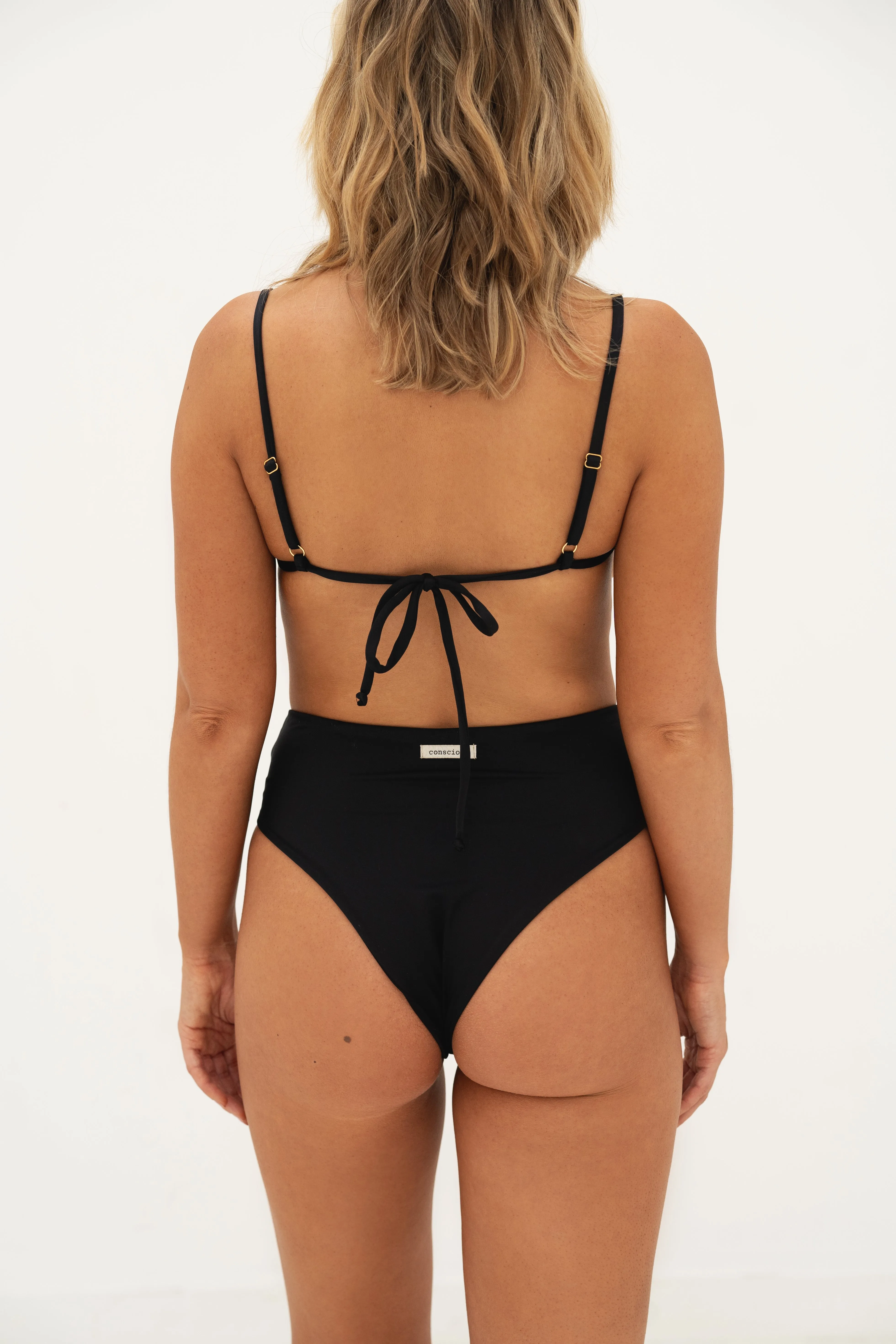 sustainable swimwear top triangle full black
