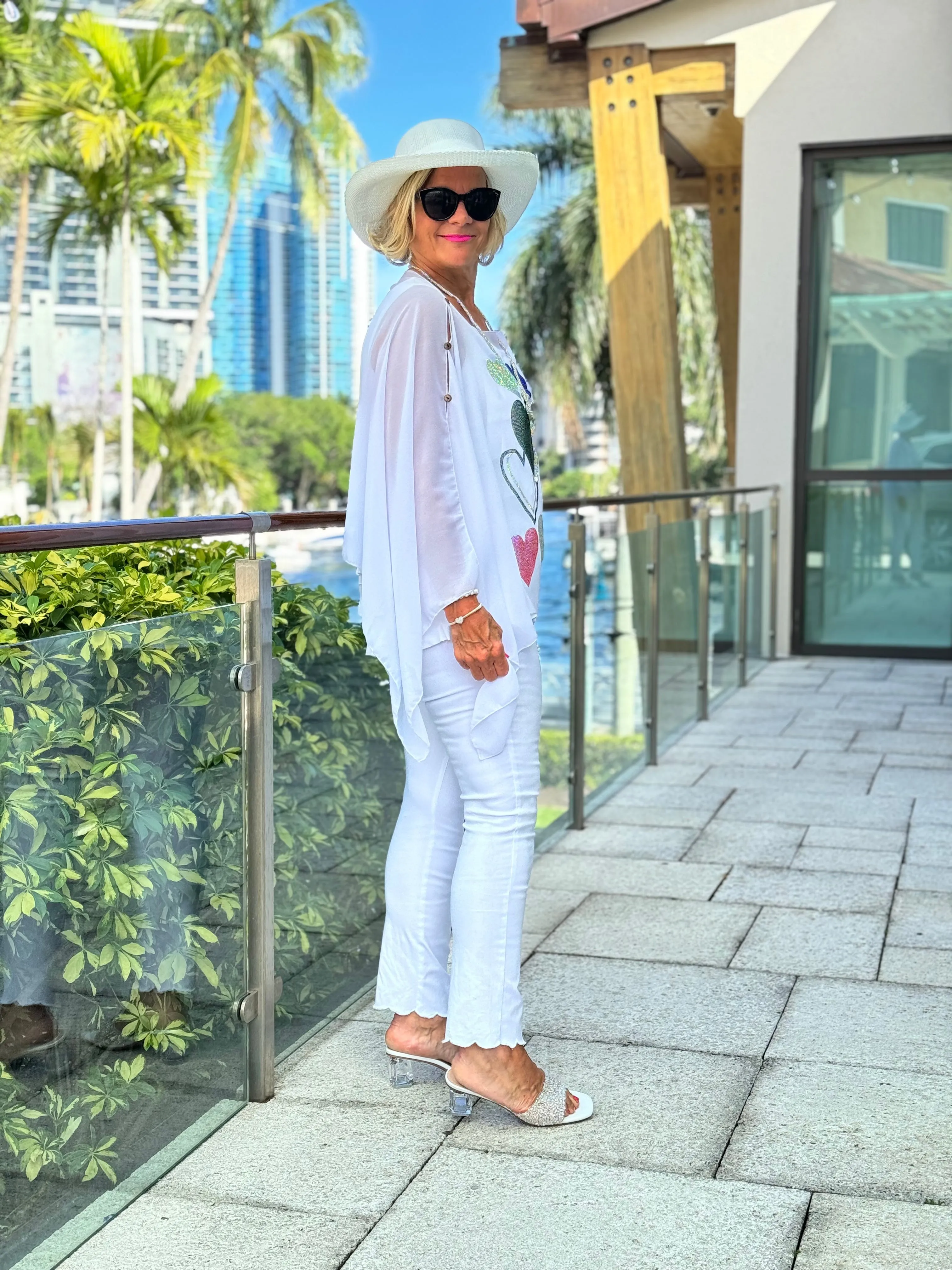 SWAROVSKI CRYSTAL WHITE HEART TOP