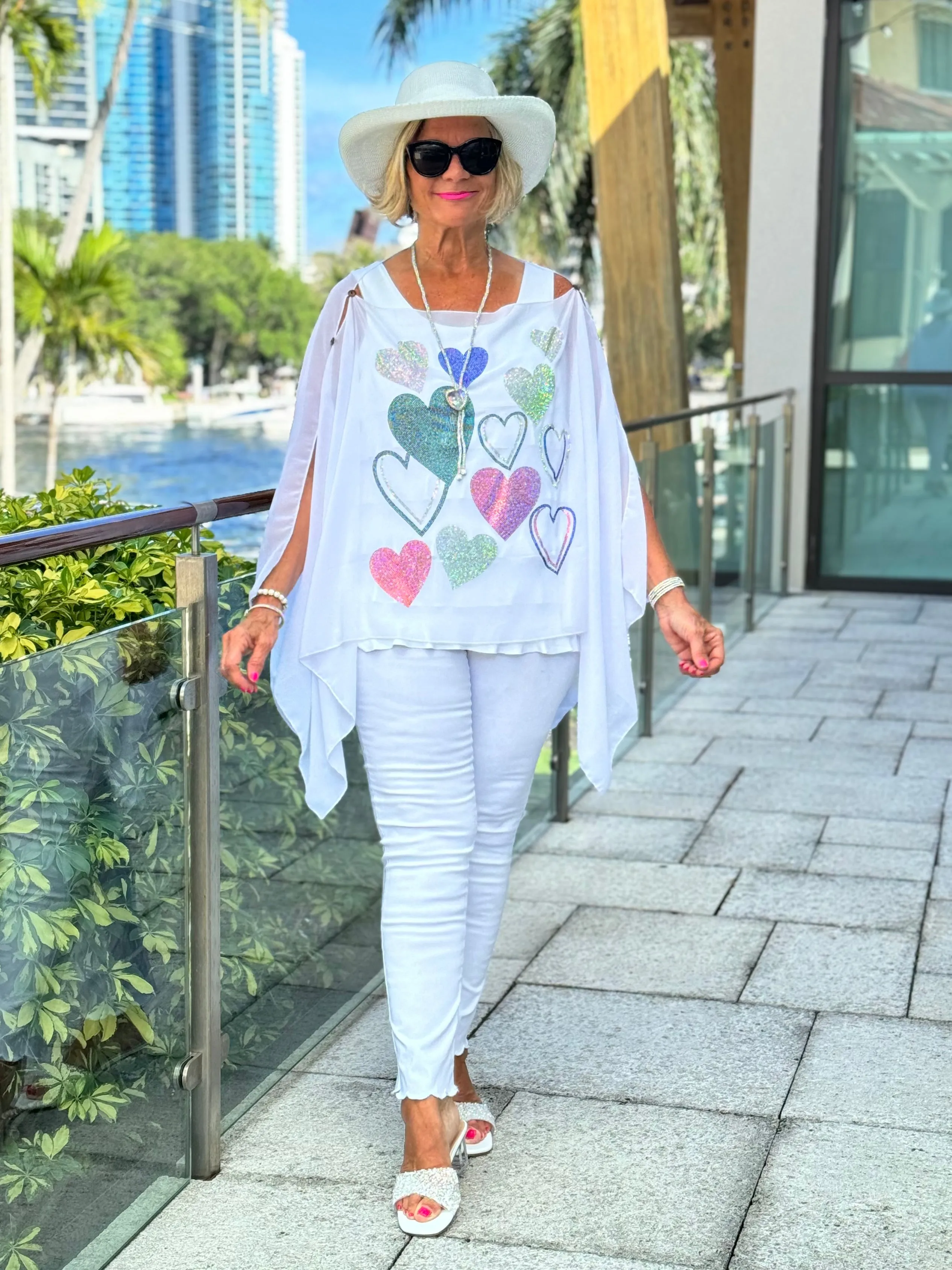 SWAROVSKI CRYSTAL WHITE HEART TOP