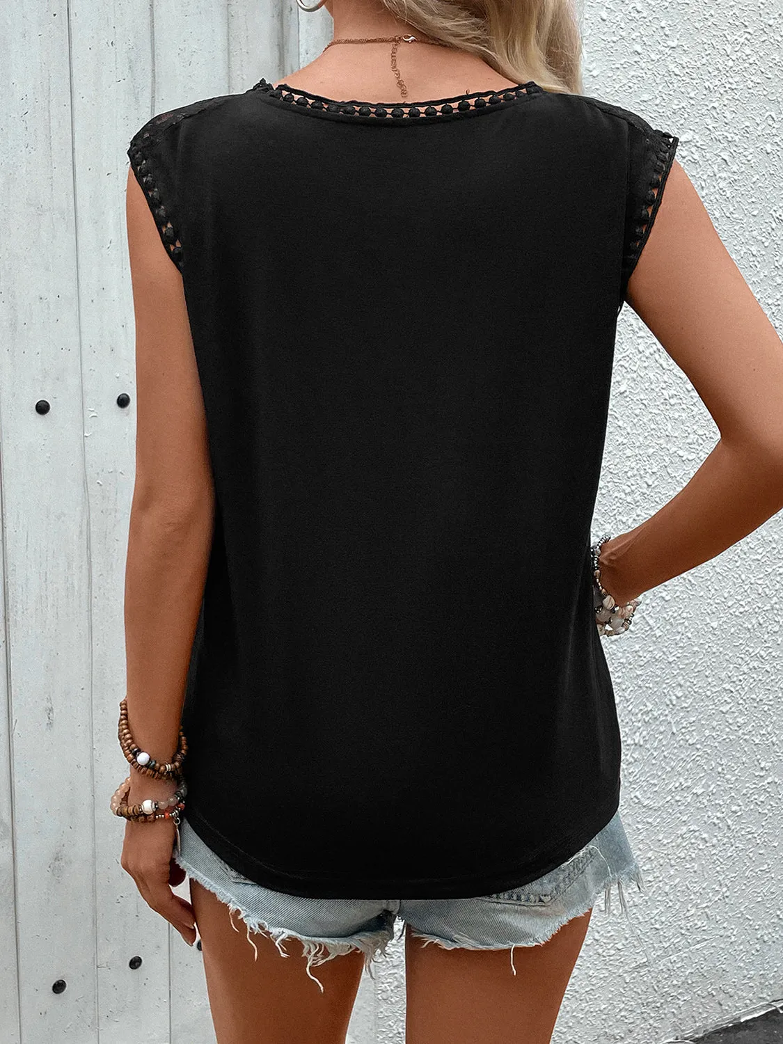 TEEK - Black Lace Round Neck Cap Sleeve Top