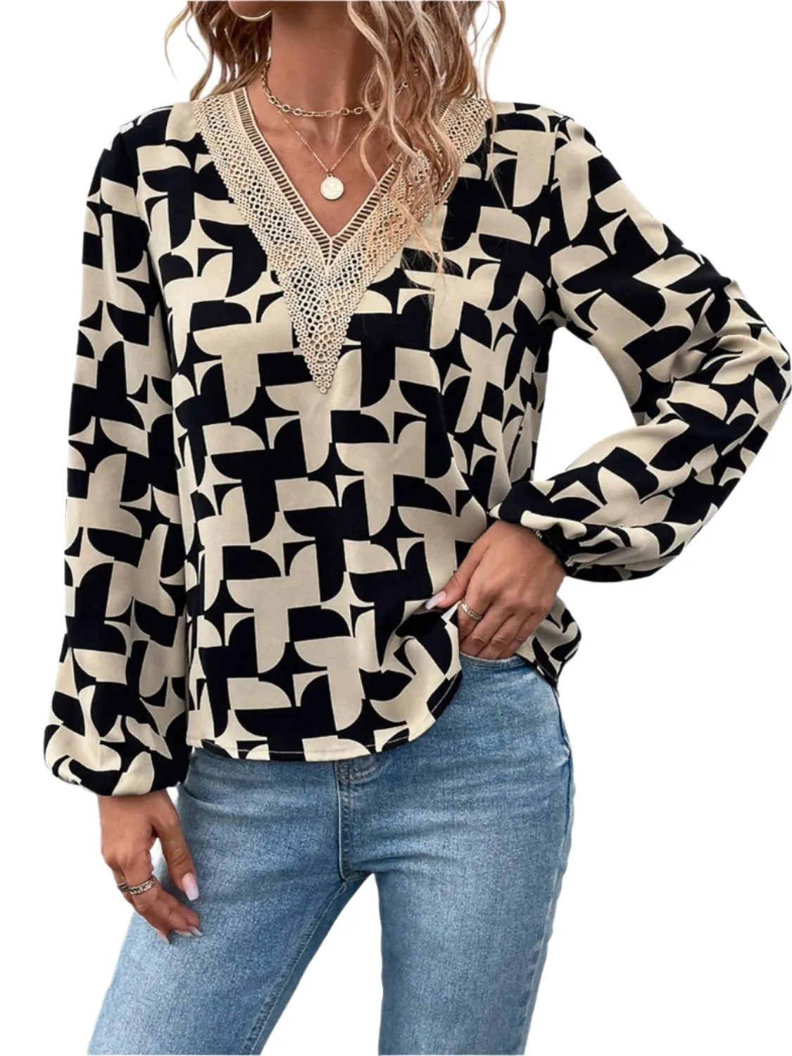 TEEK - Black Two-Tone Lace Balloon Sleeve Blouse