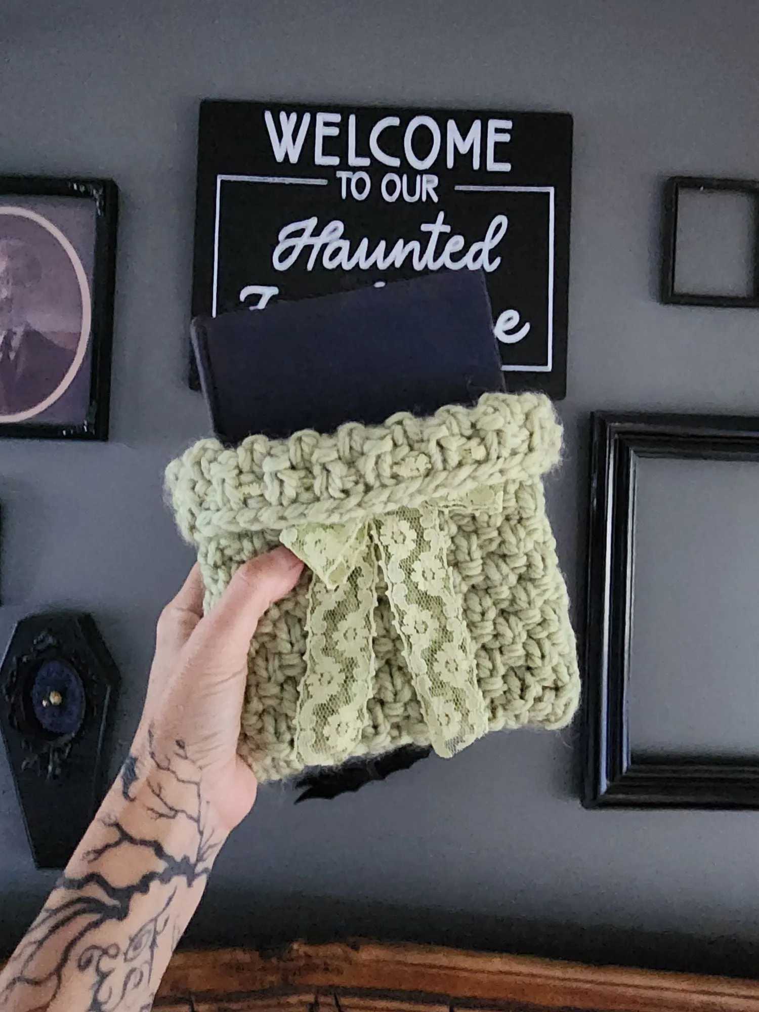 The Psion Apple Hand Knit Book Pouch or Cover in Chunky Pale Green Yarn