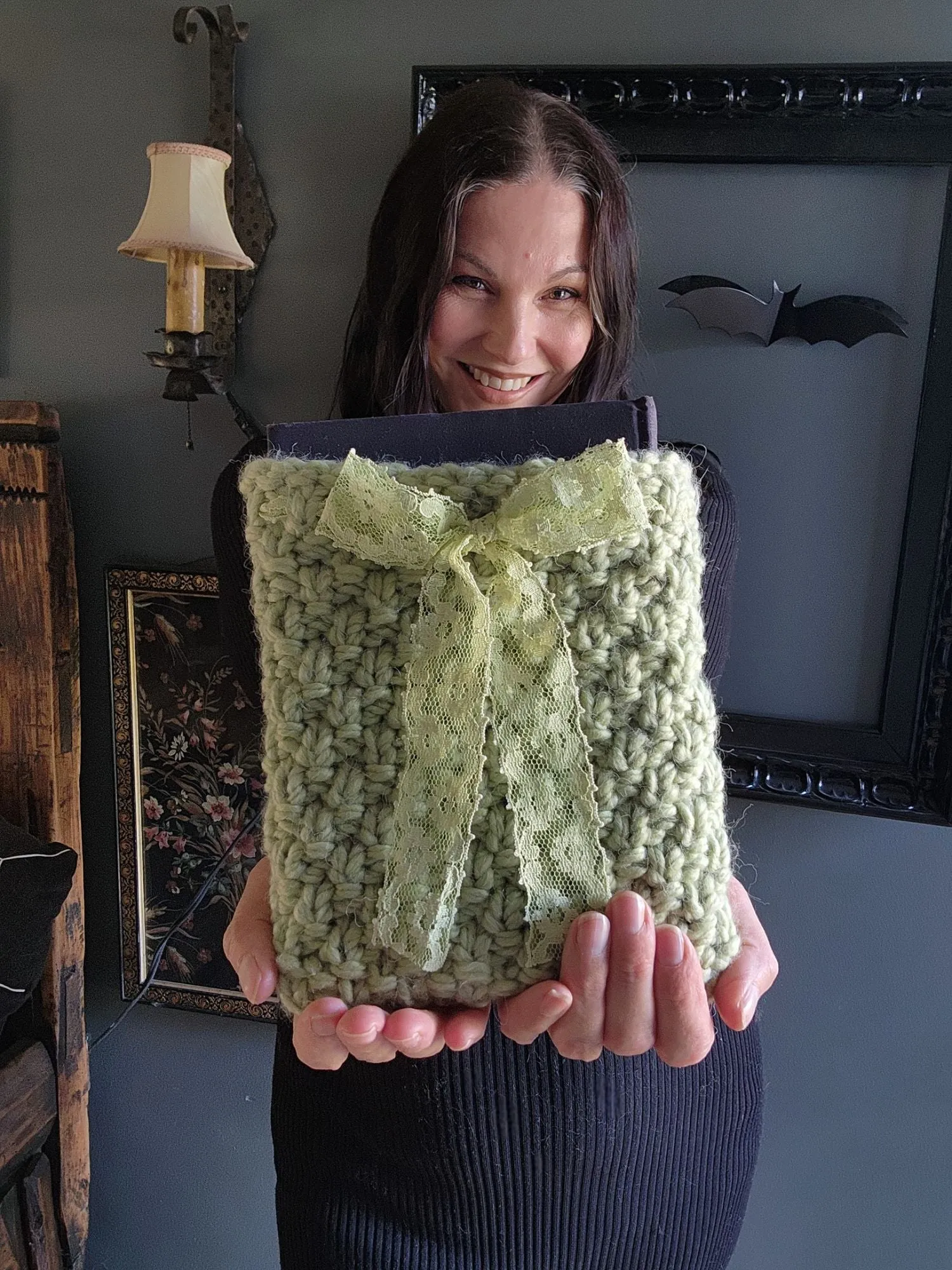 The Psion Apple Hand Knit Book Pouch or Cover in Chunky Pale Green Yarn
