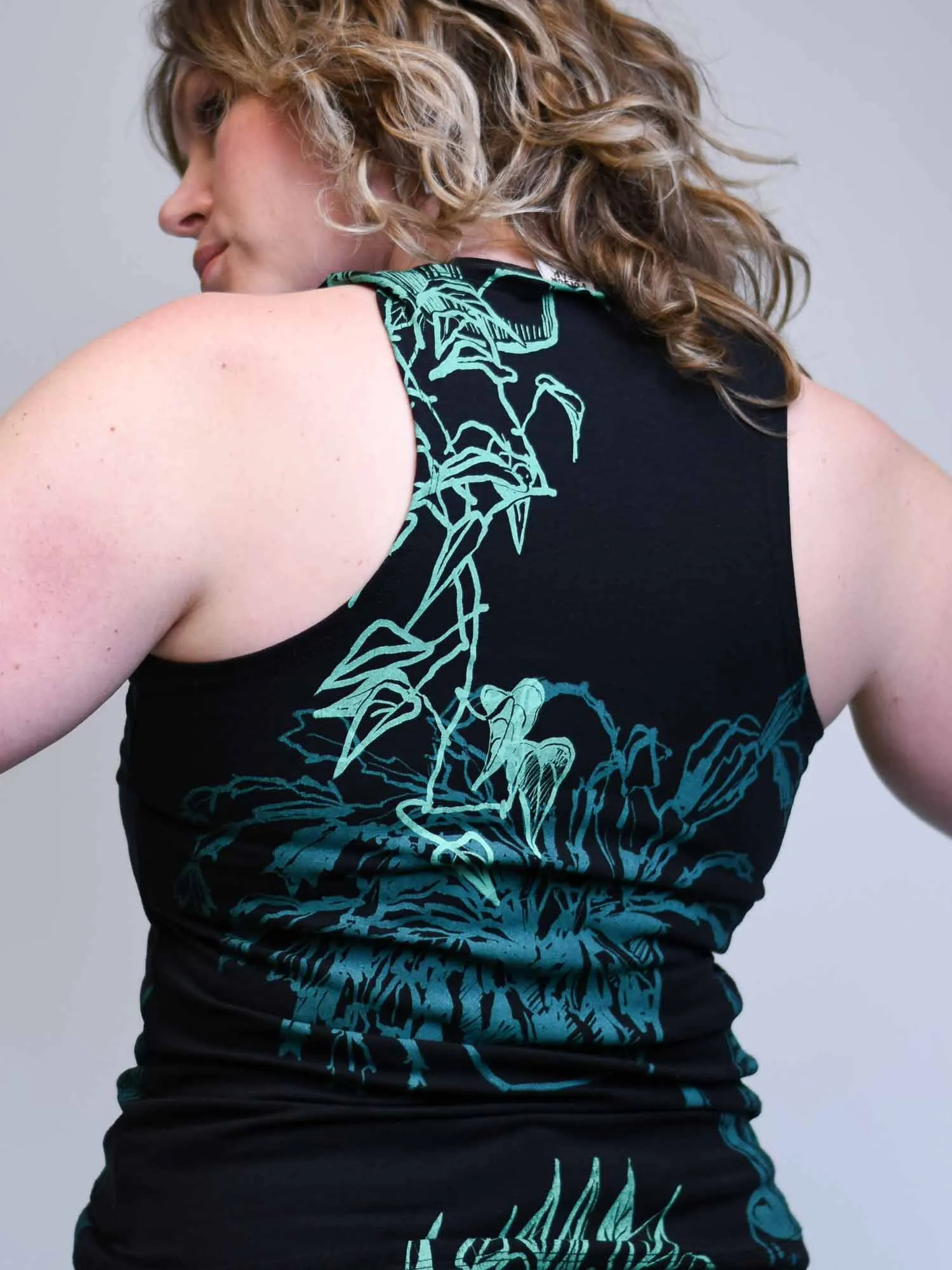 Trailblazer Tank - Plants
