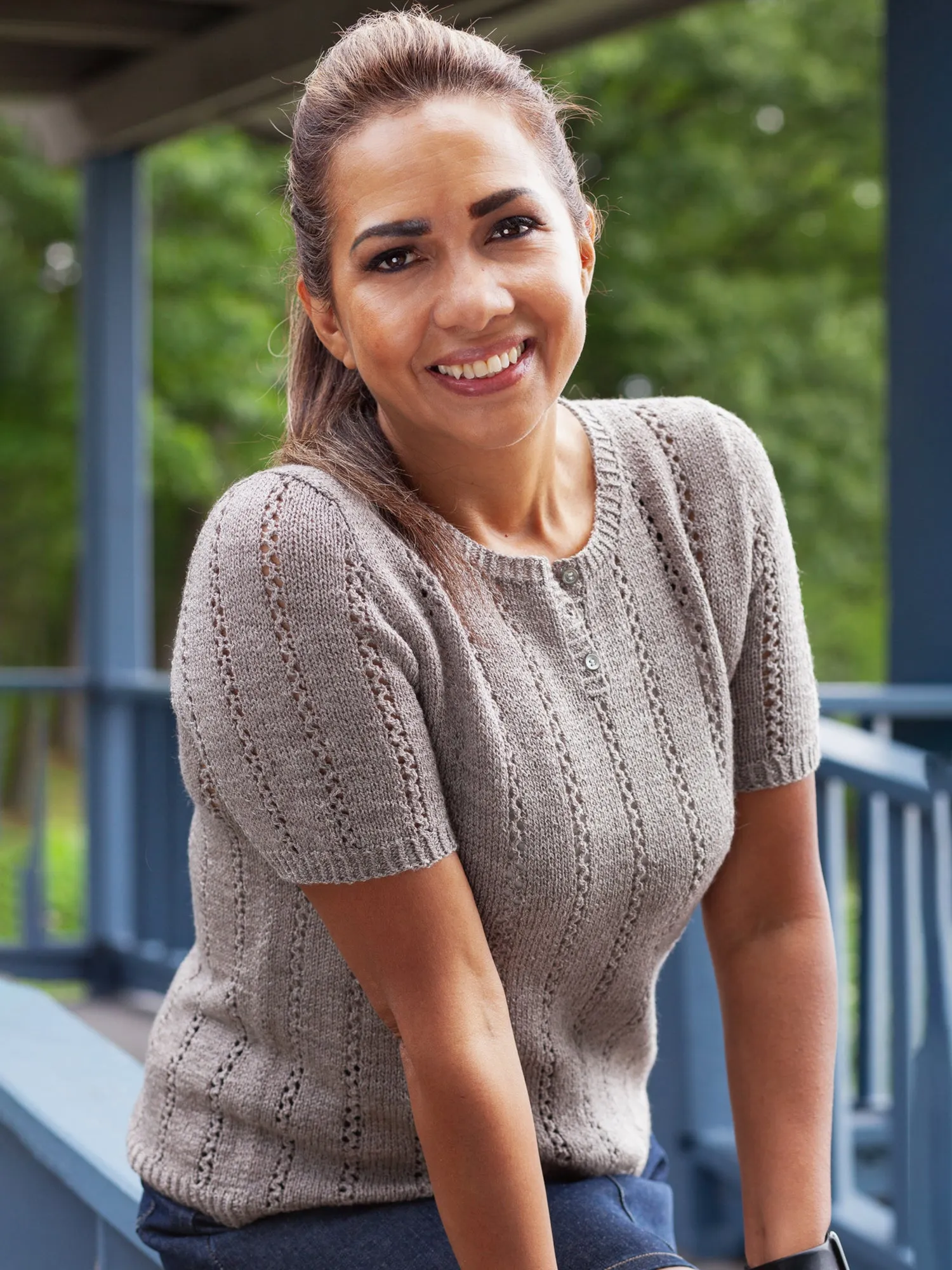 Van Briggle Henley <br/><small>knitting pattern</small>