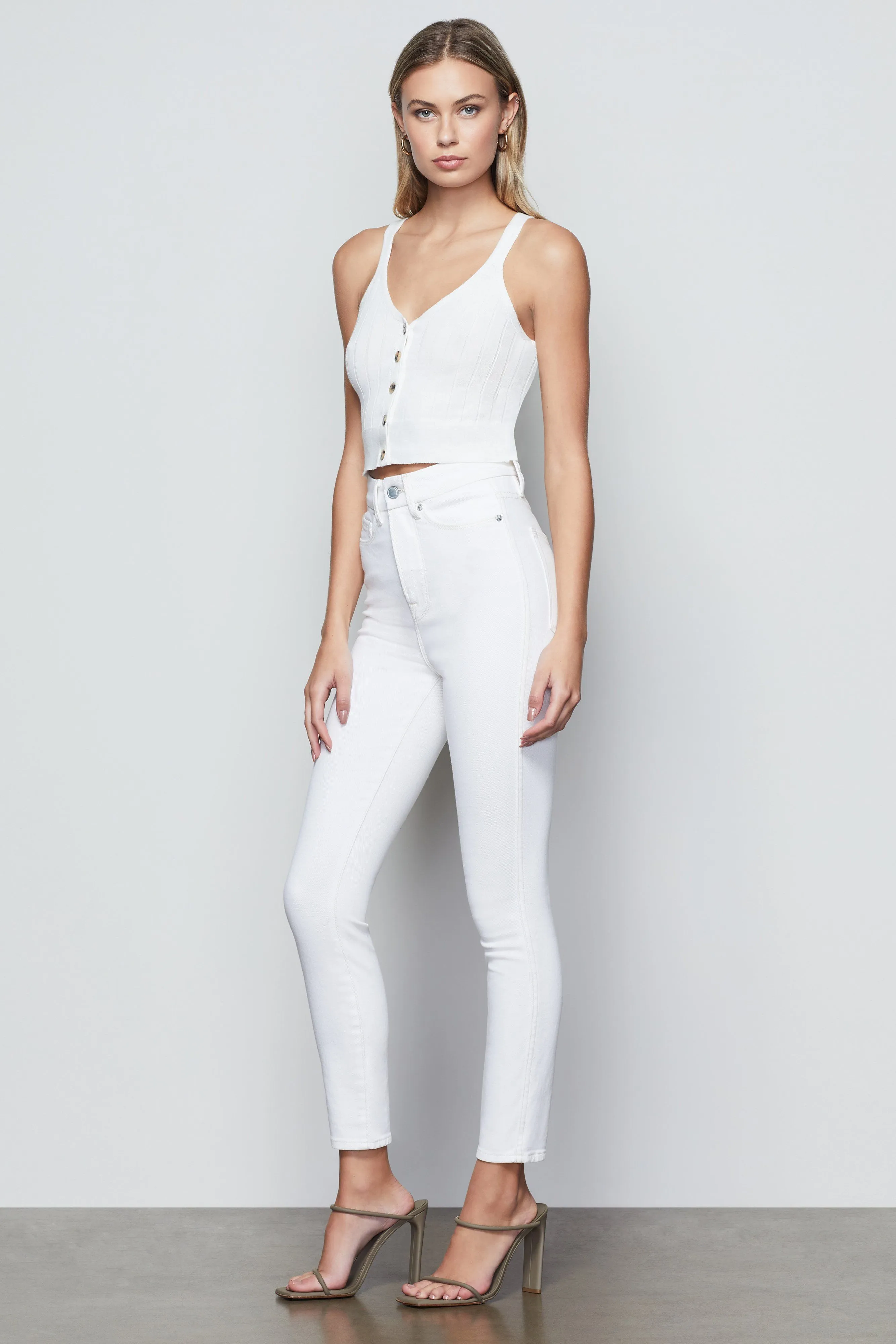 WIDE RIB CROP TANK | POWDER001