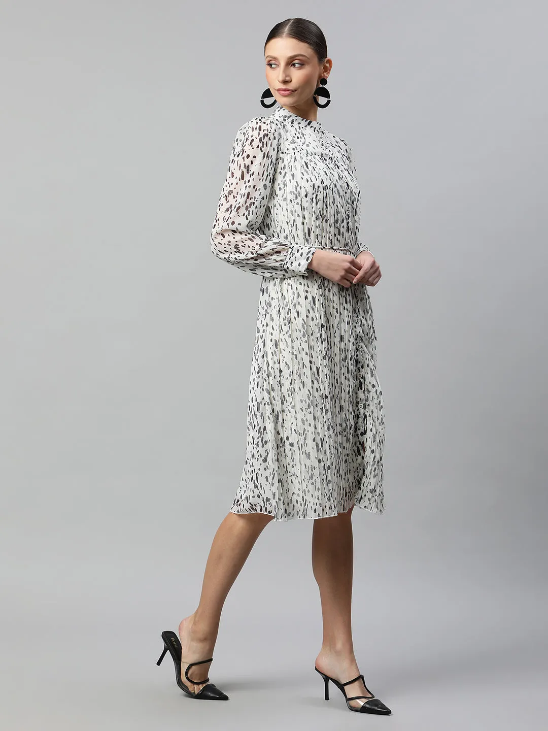 Women White Mandarin Collared Black Polka Dots Dress