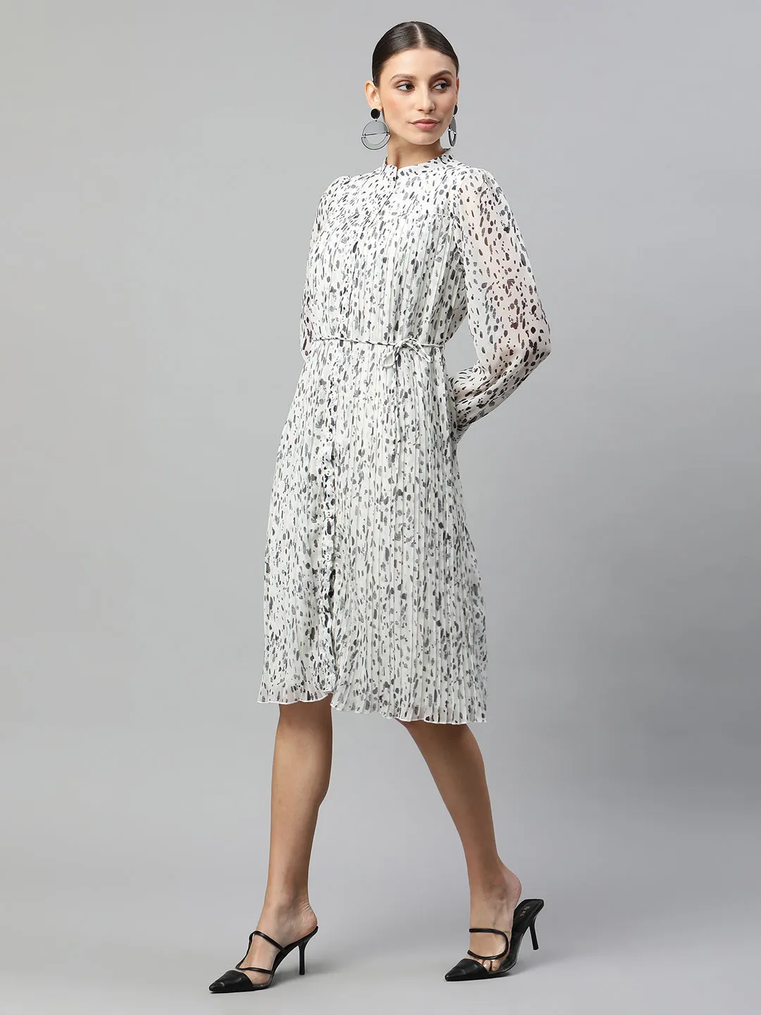 Women White Mandarin Collared Black Polka Dots Dress