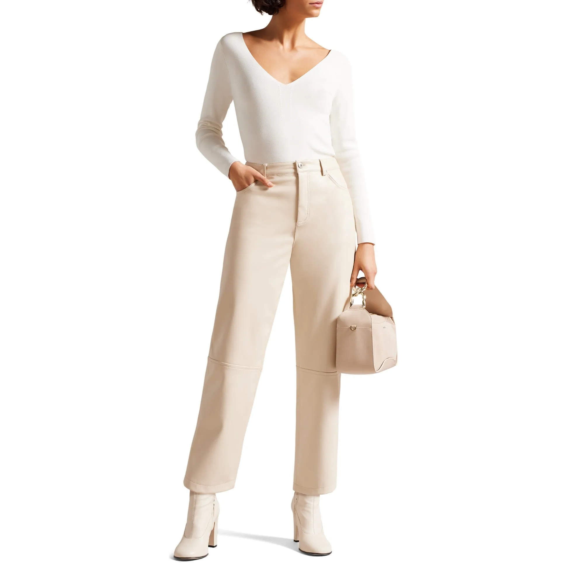 Women Wmk-Cileste-V Neck Slim Fit Knit Top - Ivory