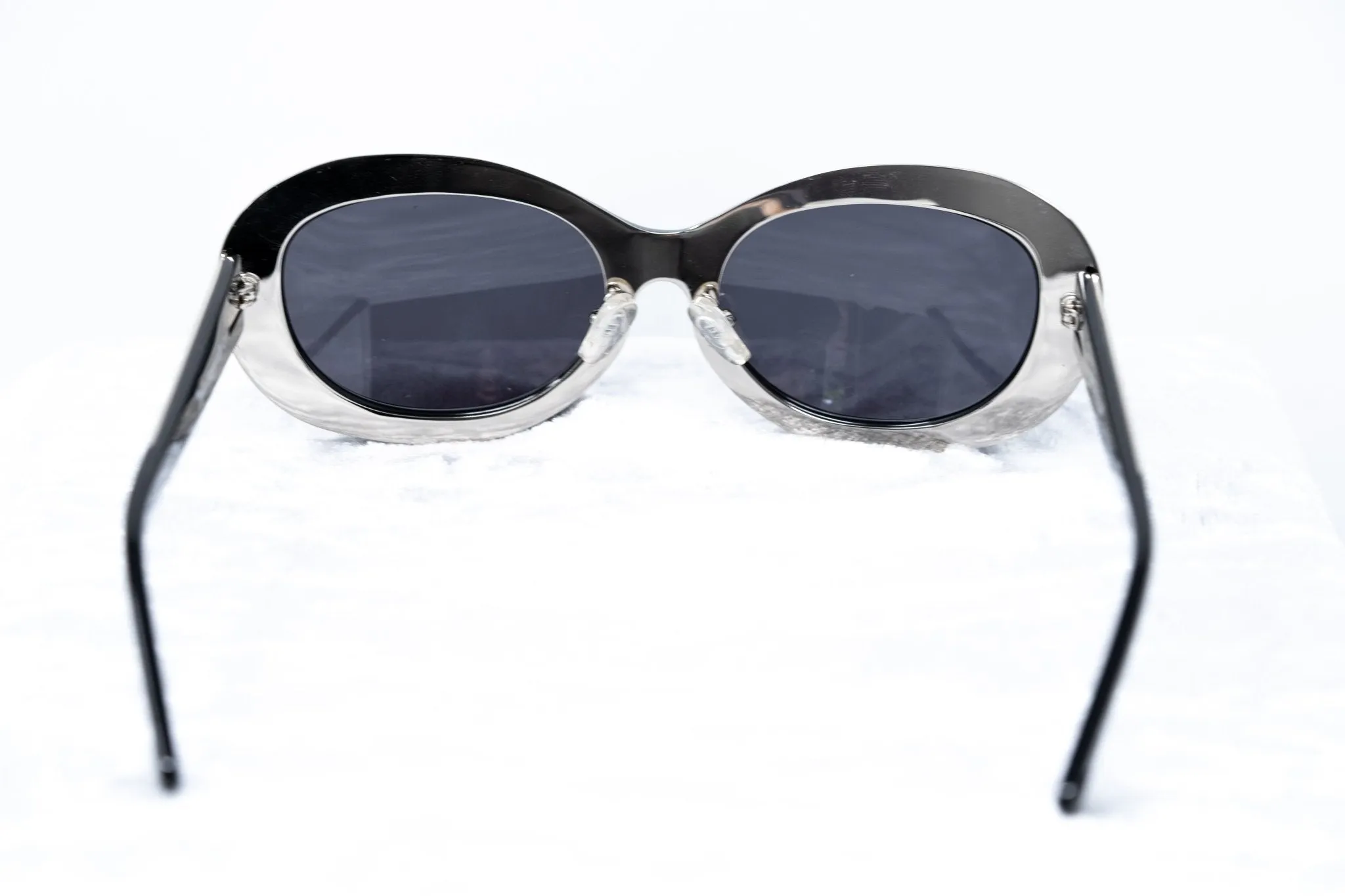 Yohji Yamamoto Ladies Sunglasses Cat Eye Black and Grey