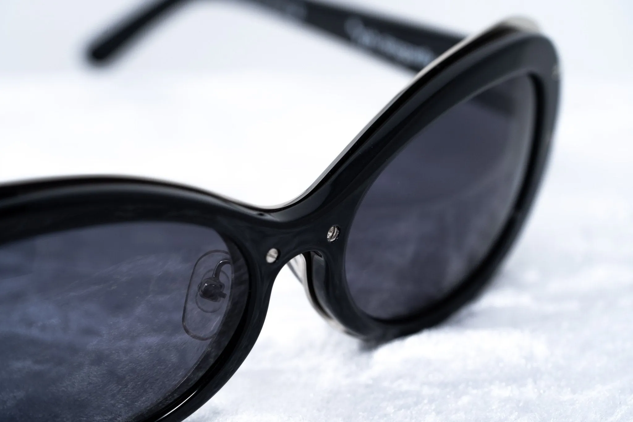 Yohji Yamamoto Ladies Sunglasses Cat Eye Black and Grey