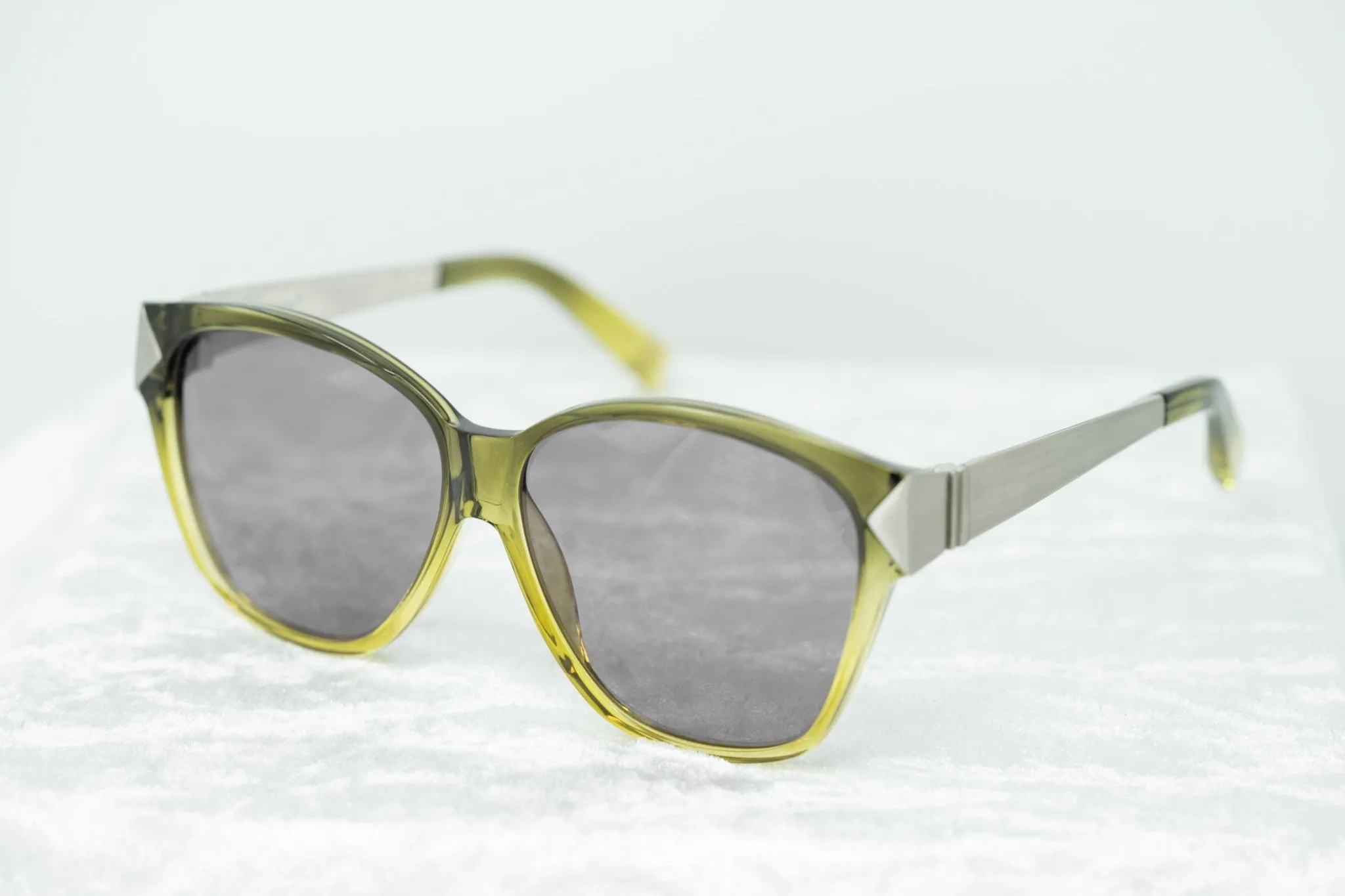 Yohji Yamamoto Sunglasses Rectangular Green and Grey