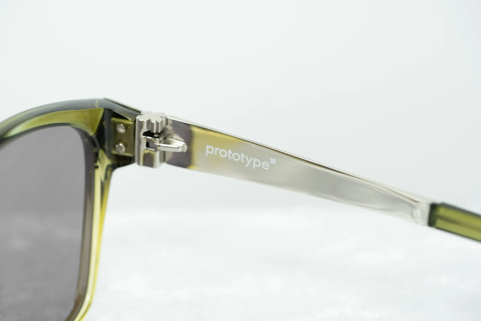 Yohji Yamamoto Sunglasses Rectangular Green and Grey